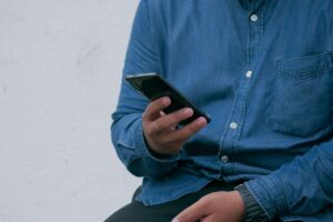 Attenzione su uno smartphone